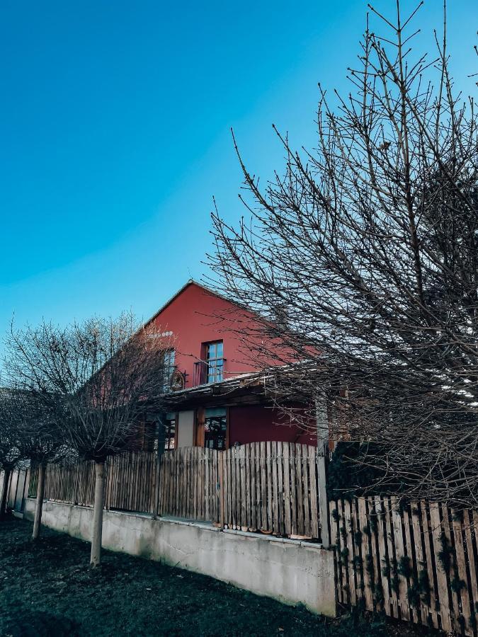 Penzion Na Vošverku Čelákovice Exterior foto